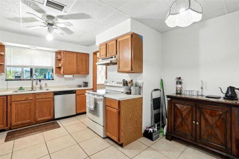 House in LaBelle, Florida 3 bedrooms № 1946172 - photo 16