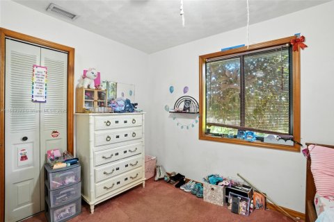 House in LaBelle, Florida 3 bedrooms № 1946172 - photo 28