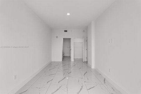 Appartement à louer à Miami Springs, Floride: 3 chambres, 104.79 m2 № 1956220 - photo 8