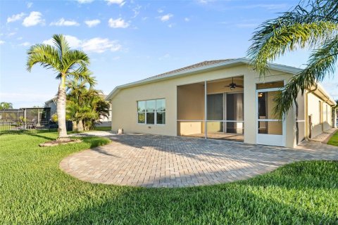 Villa ou maison à vendre à Parrish, Floride: 3 chambres, 169.36 m2 № 2415542 - photo 30