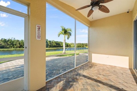 Villa ou maison à vendre à Parrish, Floride: 3 chambres, 169.36 m2 № 2415542 - photo 27