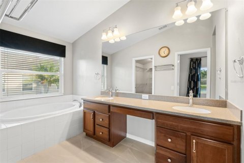 Villa ou maison à vendre à Parrish, Floride: 3 chambres, 169.36 m2 № 2415542 - photo 21