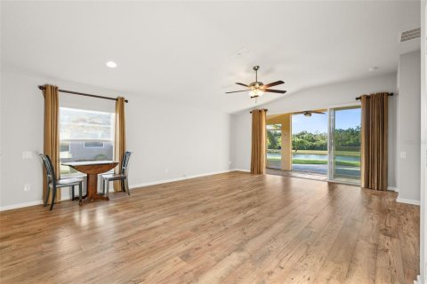 Villa ou maison à vendre à Parrish, Floride: 3 chambres, 169.36 m2 № 2415542 - photo 12