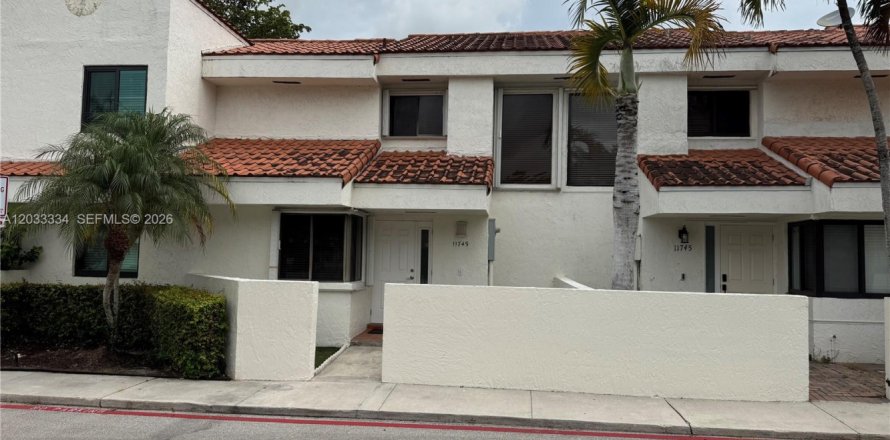 Adosado en Plantation, Florida 2 dormitorios, 86.4 m2 № 2078001
