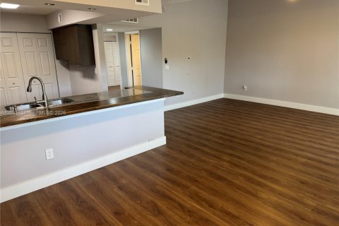Adosado en alquiler en Plantation, Florida, 2 dormitorios, 86.4 m2 № 2078001 - foto 8