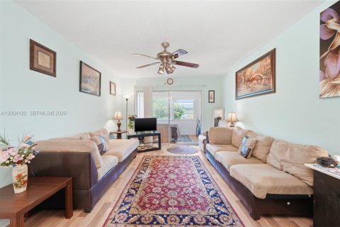 Condo in Margate, Florida, 1 bedroom  № 2068434 - photo 6