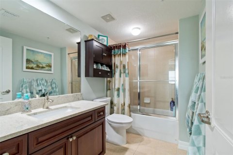 Купить кондоминиум в Нью-Порт-Ричи, Флорида 6 комнат, 139.35м2, № 2206519 - фото 20