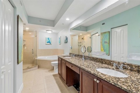 Купить кондоминиум в Нью-Порт-Ричи, Флорида 6 комнат, 139.35м2, № 2206519 - фото 16