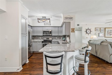 Купить кондоминиум в Нью-Порт-Ричи, Флорида 6 комнат, 139.35м2, № 2206519 - фото 12