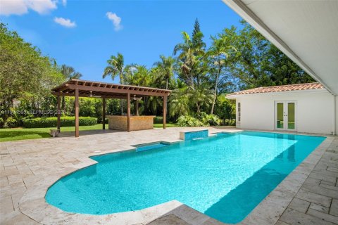 Villa ou maison à vendre à Pinecrest, Floride: 5 chambres, 439.61 m2 № 2064722 - photo 26
