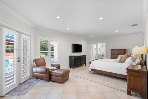 Villa ou maison à vendre à Pinecrest, Floride: 5 chambres, 439.61 m2 № 2064722 - photo 9