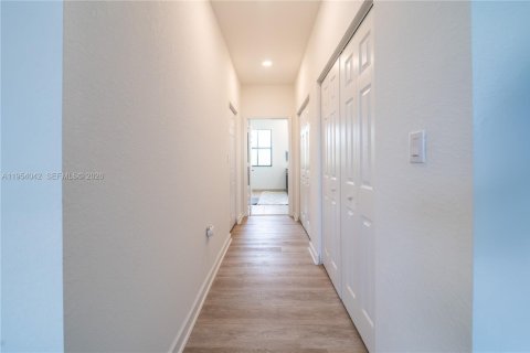 Touwnhouse à vendre à Fort Lauderdale, Floride: 3 chambres, 142.98 m2 № 2010109 - photo 17