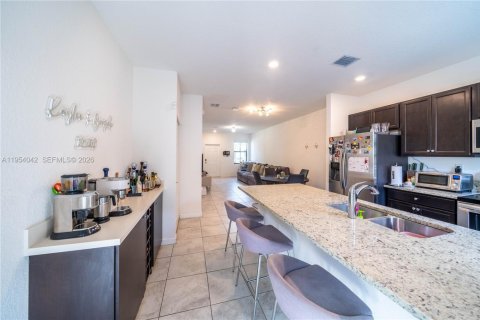 Touwnhouse à vendre à Fort Lauderdale, Floride: 3 chambres, 142.98 m2 № 2010109 - photo 10