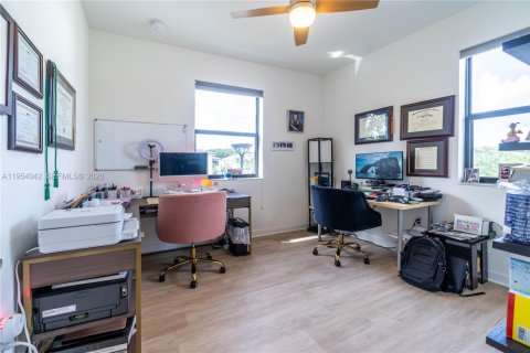 Touwnhouse à vendre à Fort Lauderdale, Floride: 3 chambres, 142.98 m2 № 2010109 - photo 28