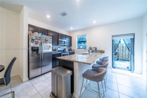 Touwnhouse à vendre à Fort Lauderdale, Floride: 3 chambres, 142.98 m2 № 2010109 - photo 9