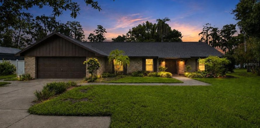Villa ou maison à Odessa, Floride 3 chambres, 187.01 m2 № 2360634