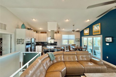 Casa en venta en Flagler Beach, Florida, 4 dormitorios, 239.78 m2 № 1723049 - foto 21