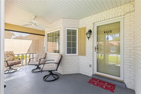 House in Ocala, Florida 2 bedrooms, 172.43 sq.m. № 1912035 - photo 2
