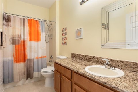 House in Orlando, Florida 3 bedrooms, 173.73 sq.m. № 1780861 - photo 20
