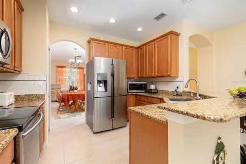 House in Orlando, Florida 3 bedrooms, 173.73 sq.m. № 1780861 - photo 8