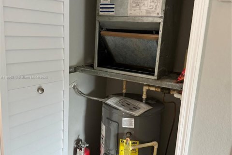 Снять в аренду кондоминиум в Хомстед, Флорида 1 спальня, 60.39м2, № 1948967 - фото 7