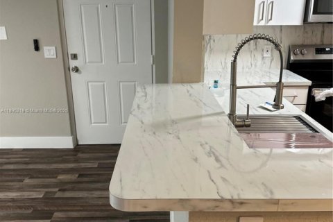 Снять в аренду кондоминиум в Хомстед, Флорида 1 спальня, 60.39м2, № 1948967 - фото 11