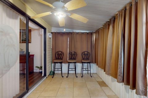 Villa ou maison à vendre à New Smyrna Beach, Floride: 2 chambres, 116.59 m2 № 1771369 - photo 29