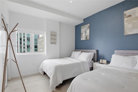 Condominio en venta en Miami, Florida, 2 dormitorios, 77.76 m2 № 2042903 - foto 19