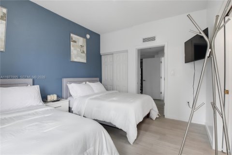 Condominio en venta en Miami, Florida, 2 dormitorios, 77.76 m2 № 2042903 - foto 20