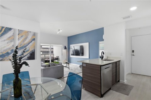 Condominio en venta en Miami, Florida, 2 dormitorios, 77.76 m2 № 2042903 - foto 11