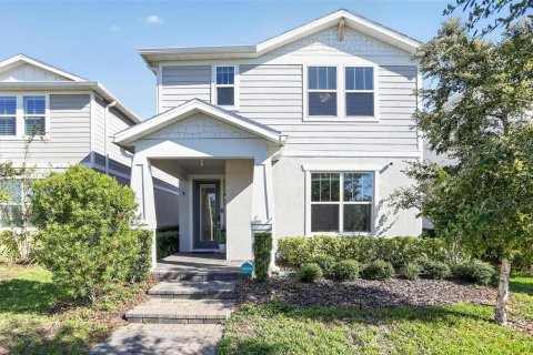 House in Orlando, Florida 4 bedrooms, 190.91 sq.m. № 2389053 - photo 2