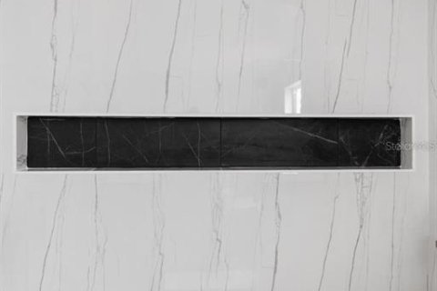 House in Hudson, Florida 6 bedrooms, 186.27 sq.m. № 1810305 - photo 21