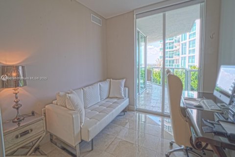 Copropriété à vendre à Sunny Isles Beach, Floride: 3 chambres, 135.45 m2 № 1979296 - photo 5