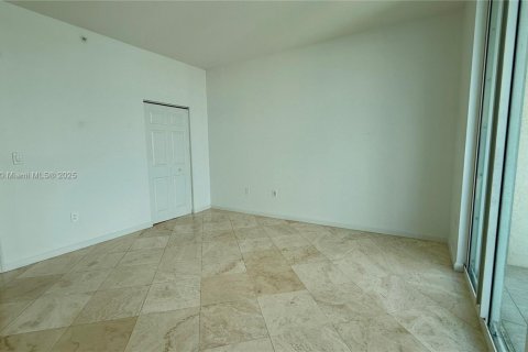 Condo in Miami, Florida, 3 bedrooms № 2185835 - photo 20