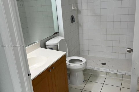 Condominio en alquiler en Homestead, Florida, 2 dormitorios, 83.15 m2 № 1691798 - foto 19