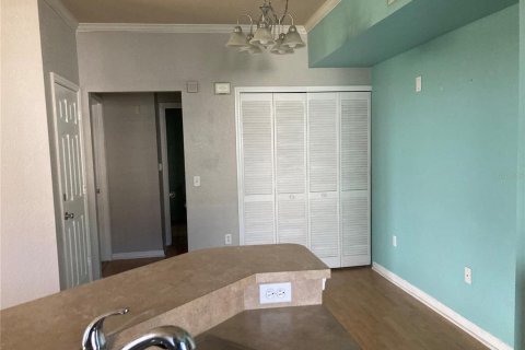 Condominio en alquiler en Sarasota, Florida, 1 dormitorio, 78.78 m2 № 1916731 - foto 4