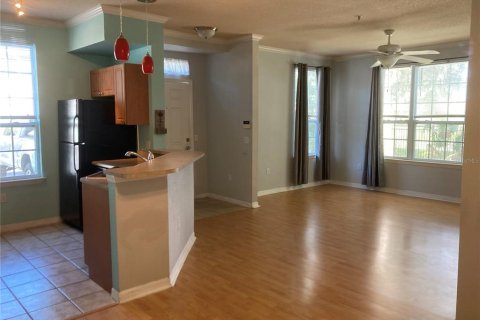 Condominio en alquiler en Sarasota, Florida, 1 dormitorio, 78.78 m2 № 1916731 - foto 3