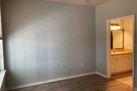 Condominio en alquiler en Sarasota, Florida, 1 dormitorio, 78.78 m2 № 1916731 - foto 14