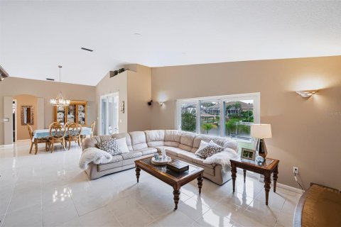 Casa en venta en Palm Coast, Florida, 3 dormitorios, 151.52 m2 № 2385861 - foto 5