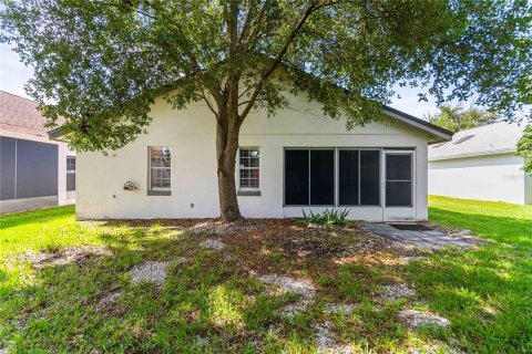 House in Orlando, Florida 3 bedrooms, 122.72 sq.m. № 1786075 - photo 18