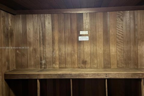 Condo in Hollywood, Florida, 2 bedrooms  № 1968511 - photo 3