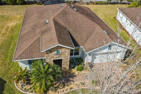 House in Poinciana, Florida 4 bedrooms, 225.75 sq.m. № 2095552