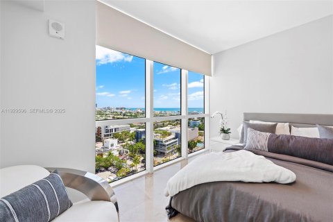 Снять в аренду кондоминиум в Майами-Бич, Флорида 2 спальни, 130.06м2, № 1988554 - фото 21