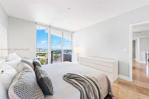 Снять в аренду кондоминиум в Майами-Бич, Флорида 2 спальни, 130.06м2, № 1988554 - фото 19