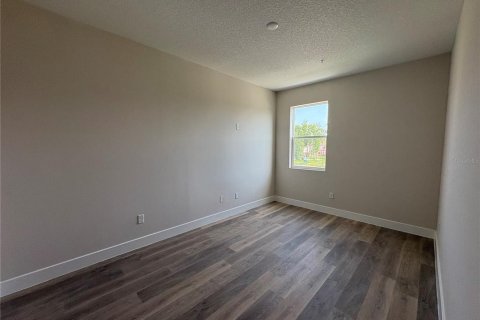 Condo in Orlando, Florida, 2 bedrooms  № 2237714 - photo 18