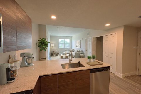 Condo in Orlando, Florida, 2 bedrooms  № 2237714 - photo 5