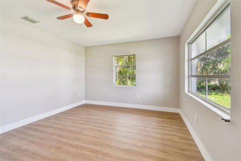 Casa en alquiler en Clearwater, Florida, 2 dormitorios, 67.63 m2 № 1850163 - foto 3
