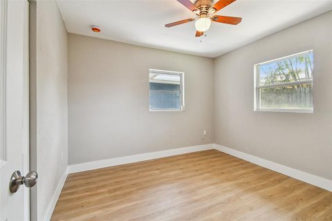 Casa en alquiler en Clearwater, Florida, 2 dormitorios, 67.63 m2 № 1850163 - foto 16