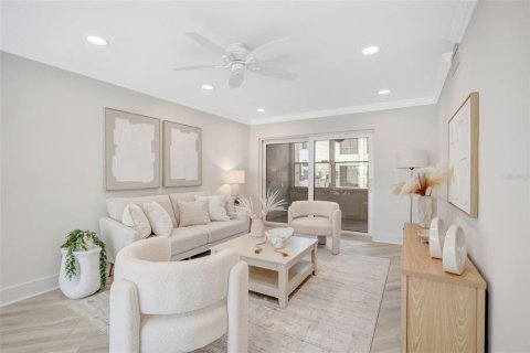 Condo in Indian Rocks Beach, Florida, 1 bedroom № 2229179 - photo 18