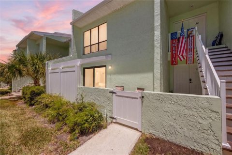 Condo in Indian Rocks Beach, Florida, 1 bedroom № 2229179 - photo 3